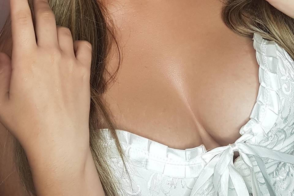 Jessica Bartoli Makeup
