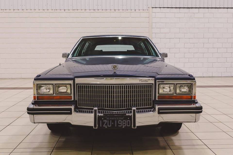 Cadillac Frente