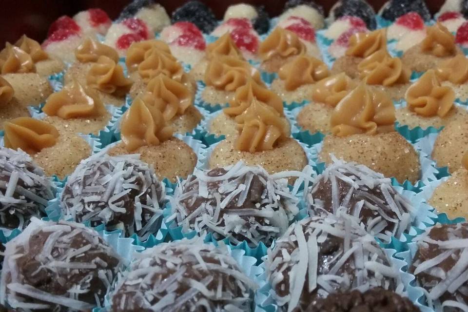 Brigadeiros gourmet.