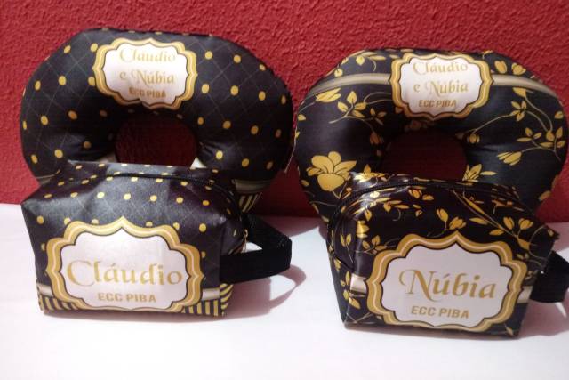 Necessaire Box e Almofada