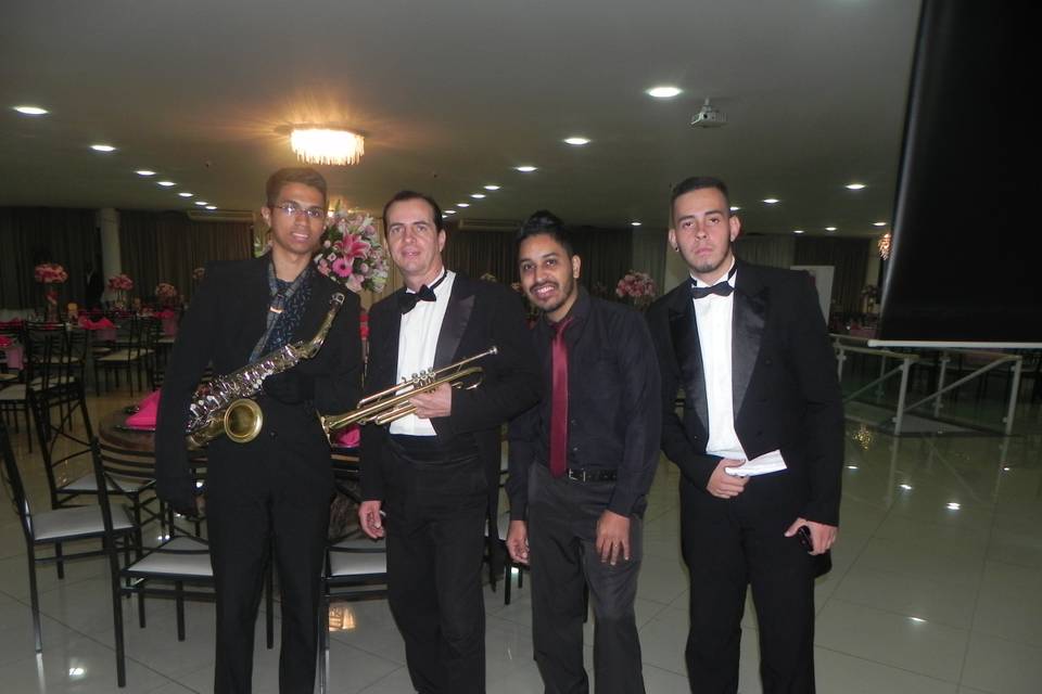 Equipe orquestra 3 clarins