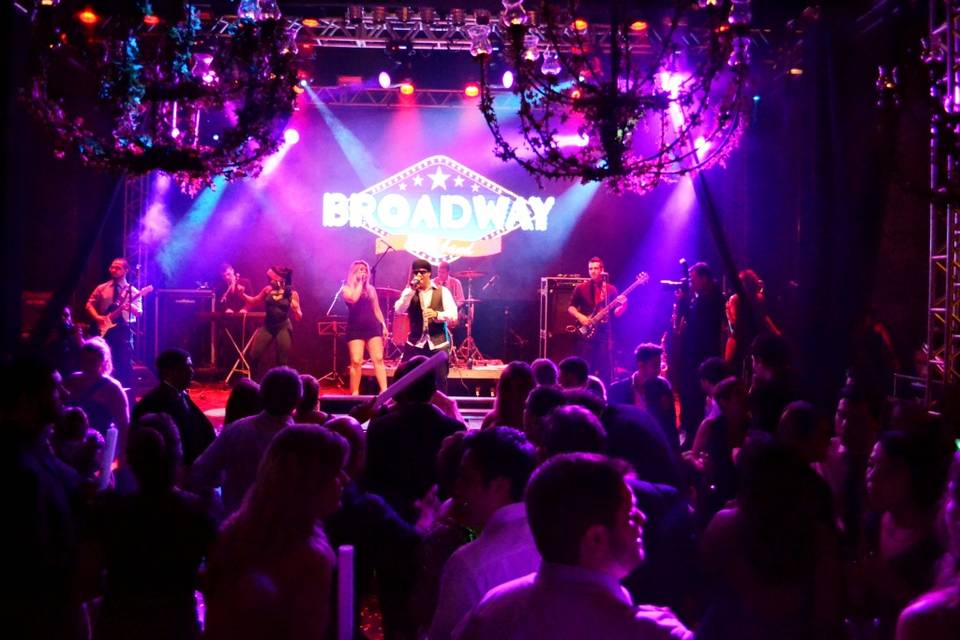 Broadway Show Band