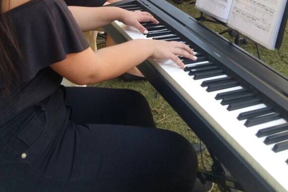 Piano, flauta, violino e viola