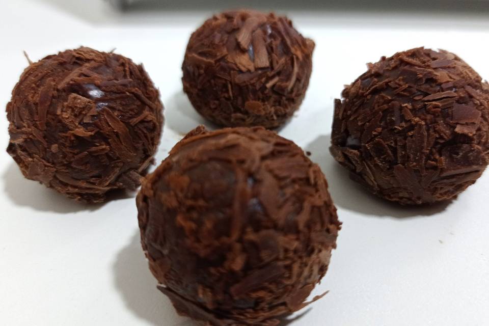 Brigadeiro meio amargo