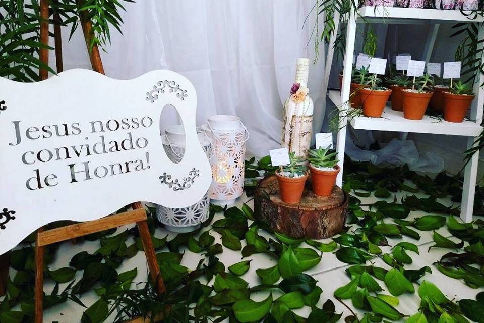 Bolo e Flores