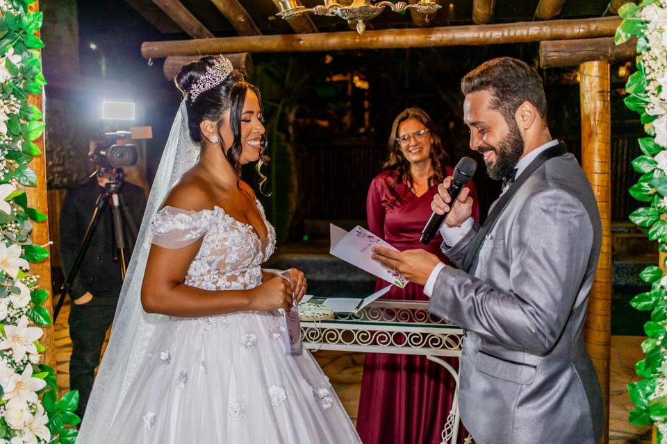 Celebrante de casamento
