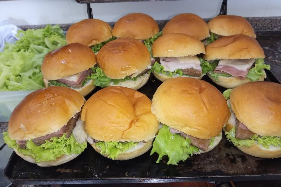 Serviços de mini lanche