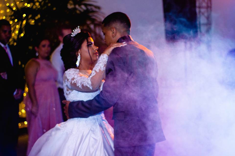 Dança noivos