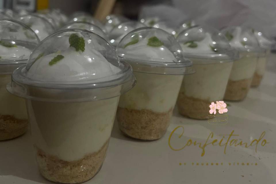Confeitando