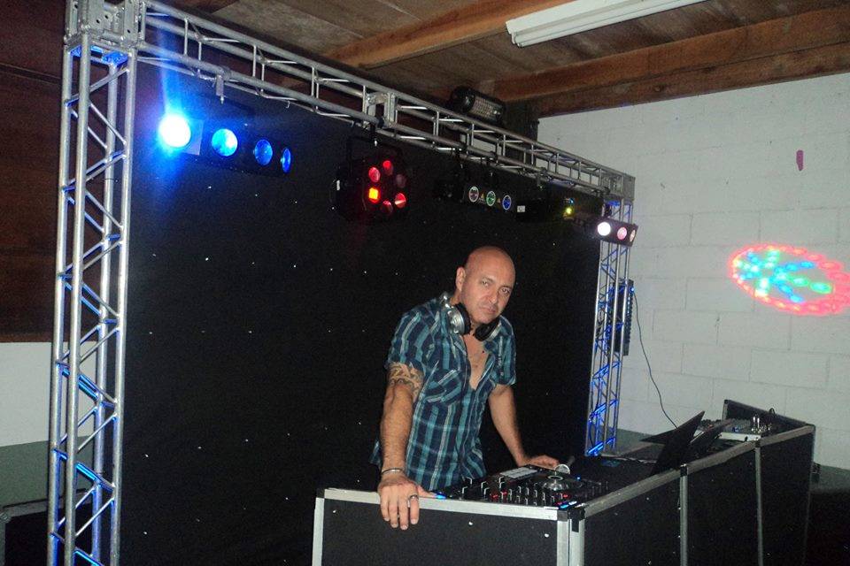 DJ Danilo Mello