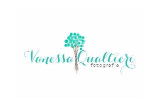 Vanessa Qualtieri Fotografia logo