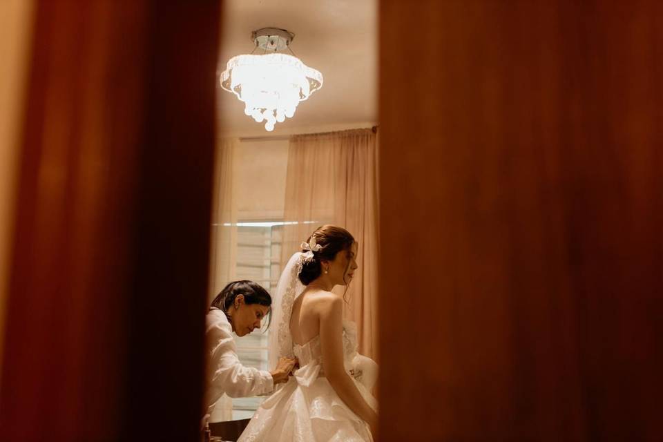 Gleice Bridal