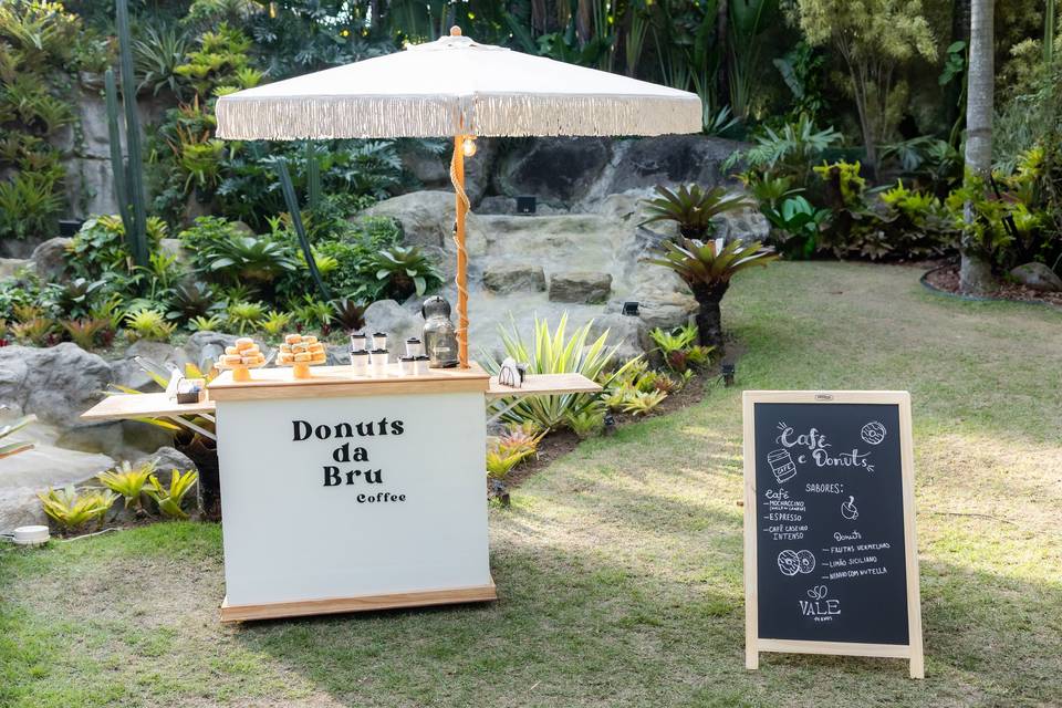 Estação mini Donuts com café