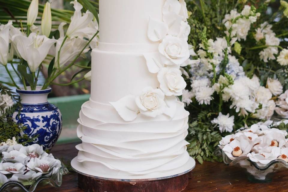 Ruffle cake