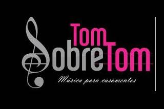 Logo Tom sobre tom