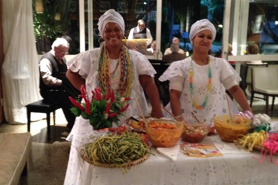 Baianas com acarajé