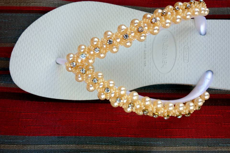 Havaianas pérolas e strass