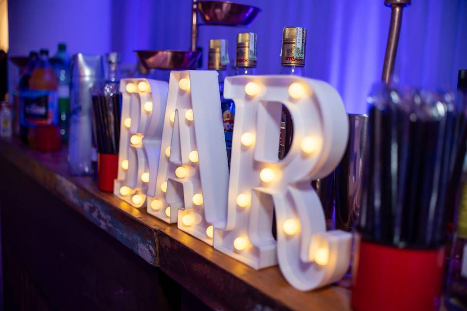 GRUPO VMH - Home Party Buffet