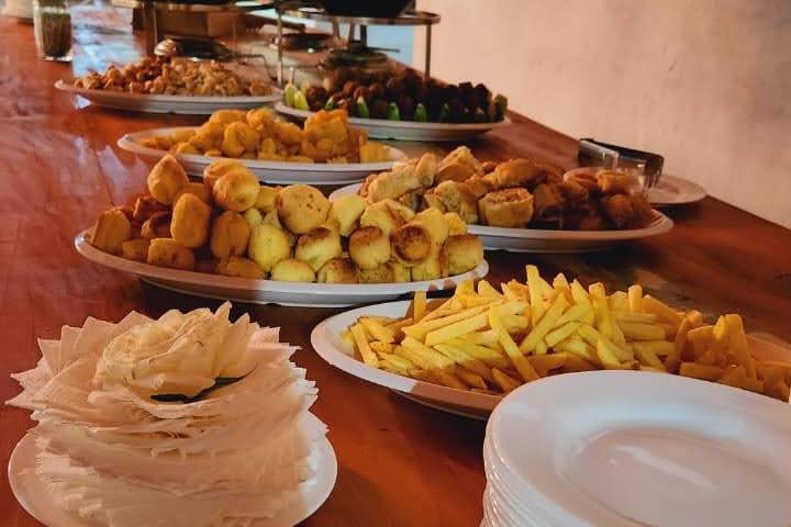 GRUPO VMH - Home Party Buffet