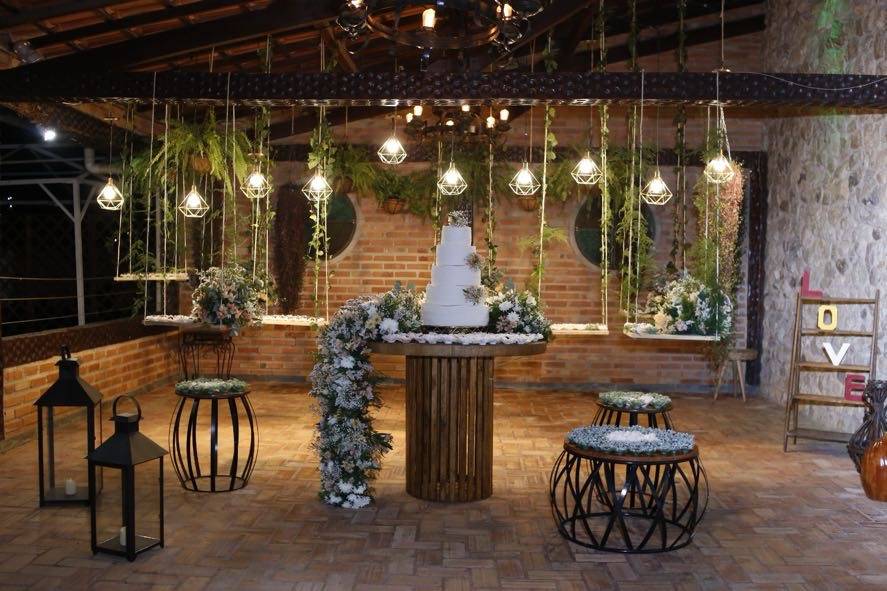 GRUPO VMH - Home Party Buffet