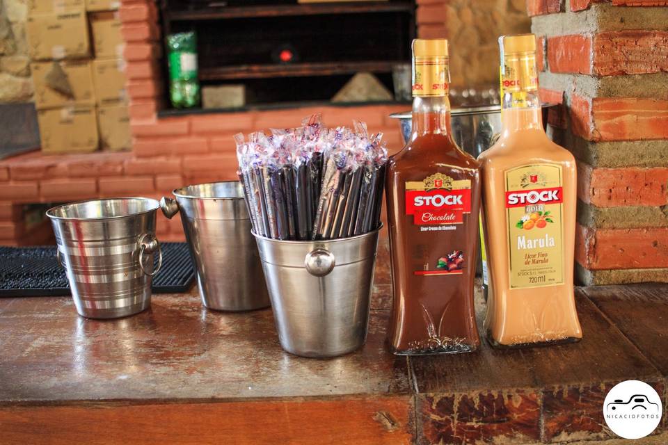 GRUPO VMH - Home Party Buffet