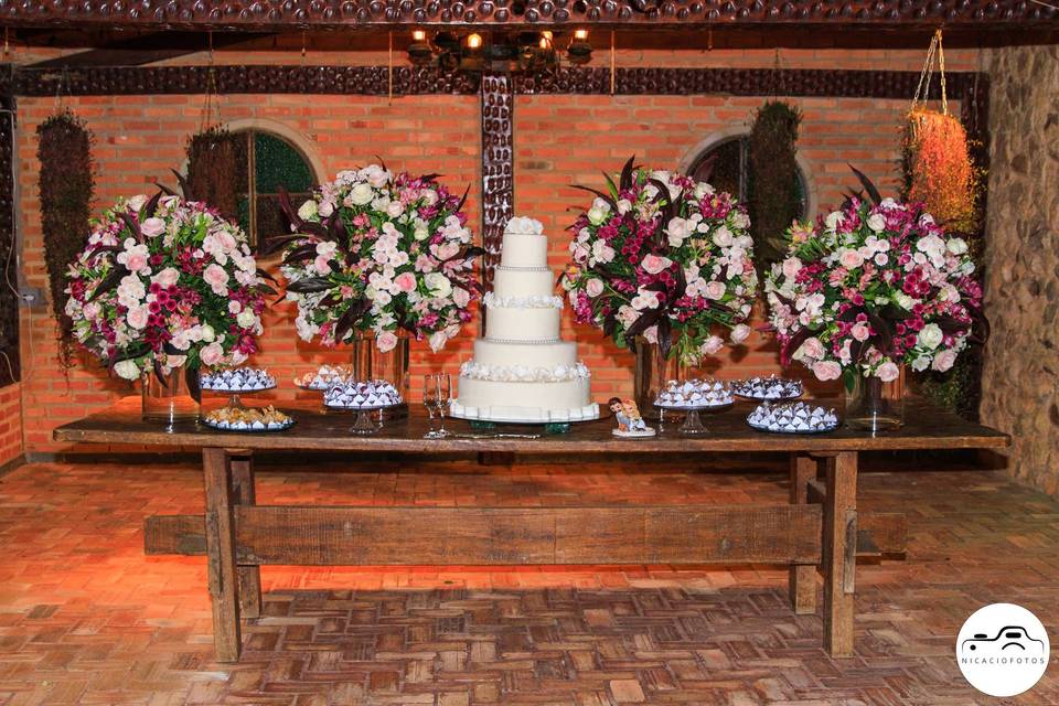 GRUPO VMH - Home Party Buffet