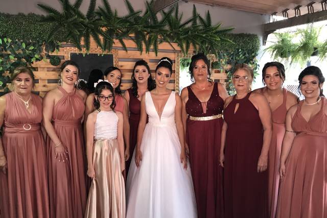 Dia da noiva com elas❤️