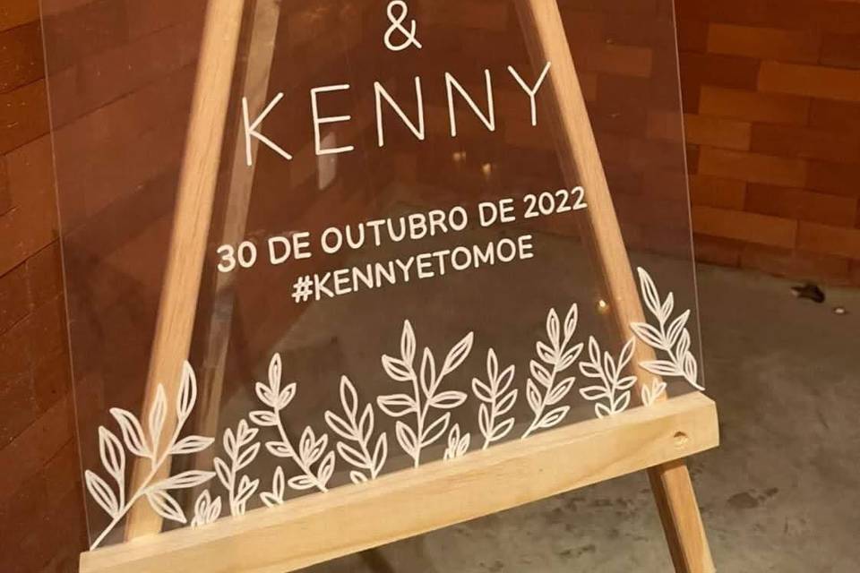 Placa em acrílico