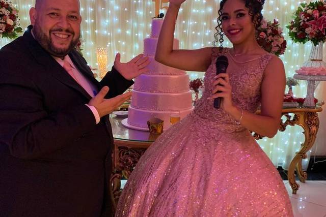 Debutante  Feliz
