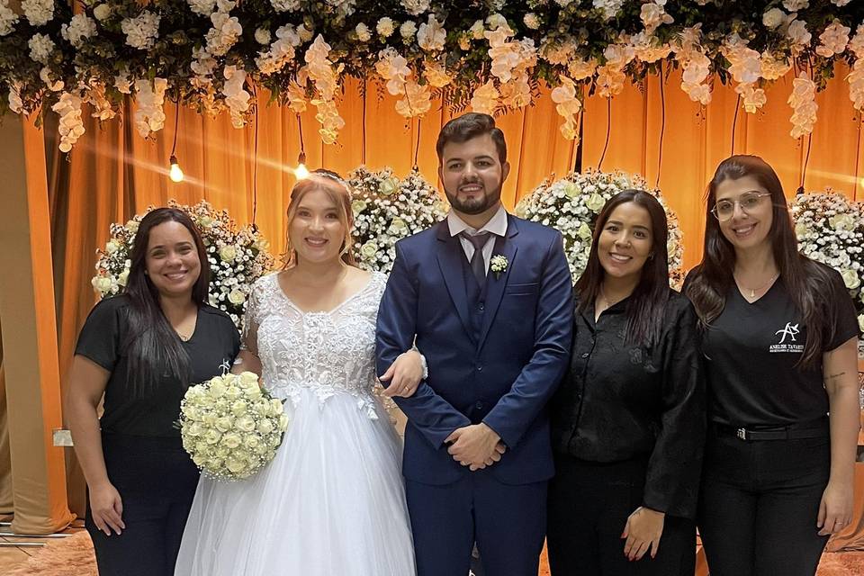 Anelise Tavares - Assessoria e Cerimonial