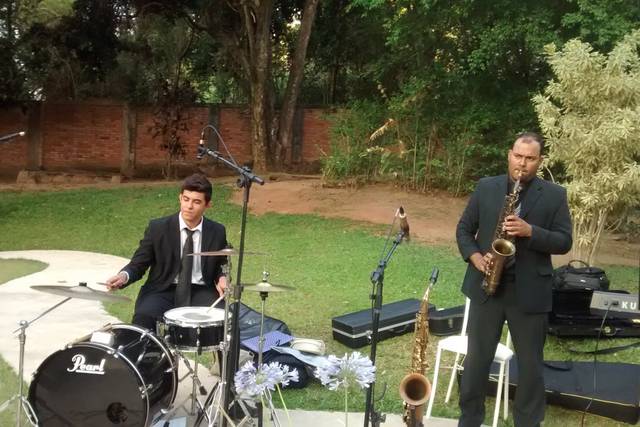Bateria e Saxofone