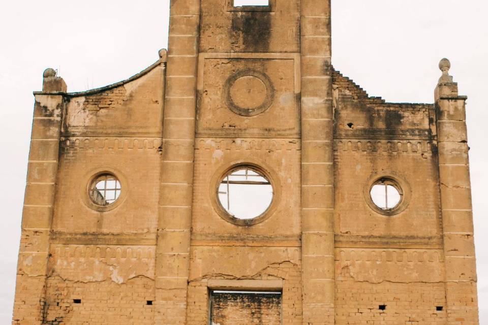 Igreja abandonada
