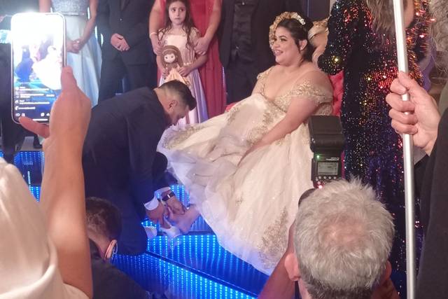 Debutante