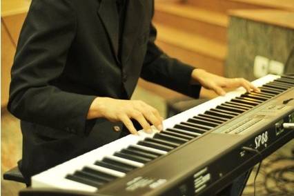 Ricardo - Piano/Teclado
