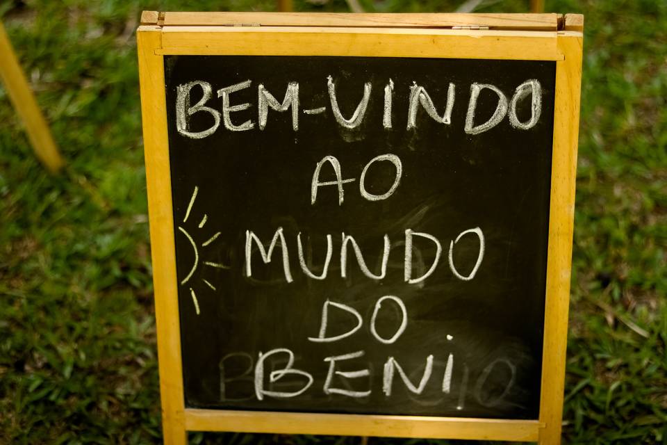 Tema único