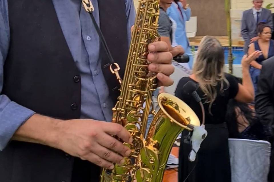 Sax solo