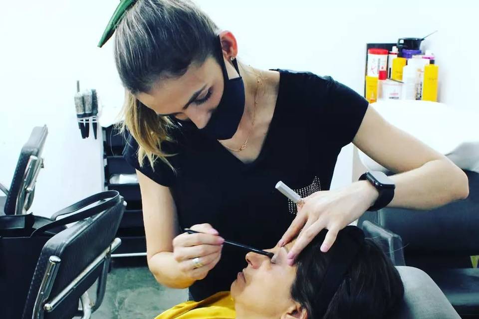 Makeup de alto padrão