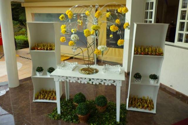 Decoração amarela