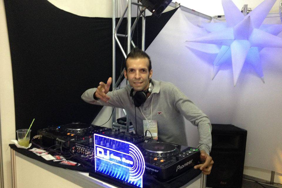 DJ Daniel Bueno