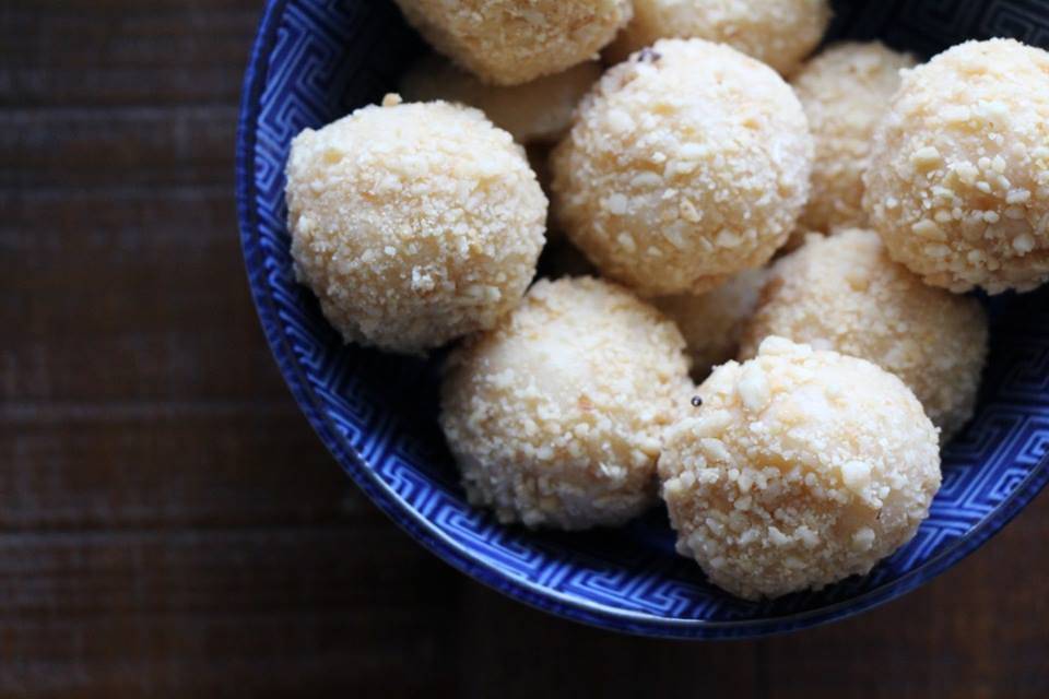 Brigadeiros Make a Cake