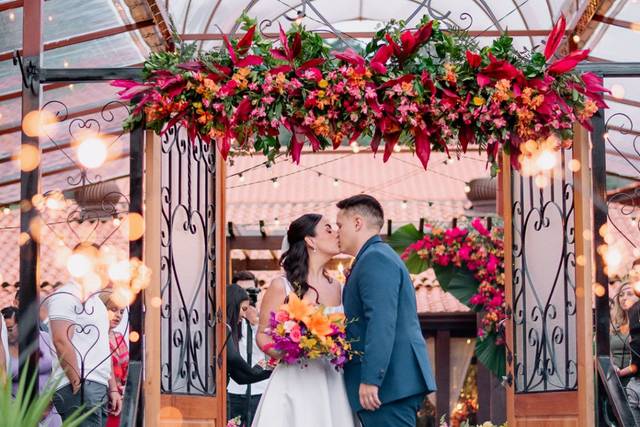 Larissa Cavalhero Assessoria