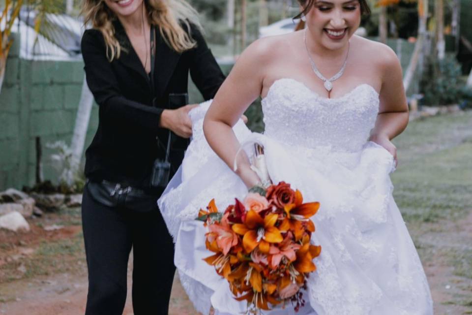 Larissa Cavalhero Assessoria