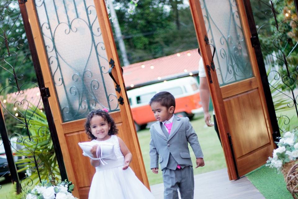 Larissa Cavalhero Assessoria