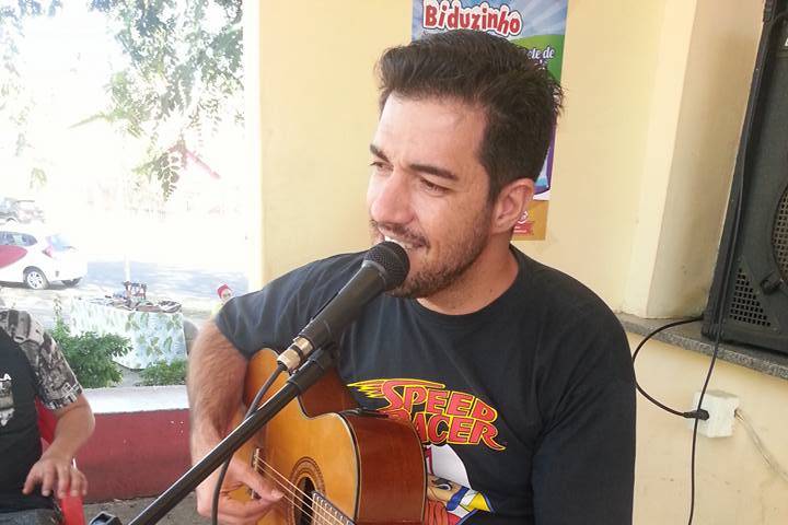 Música ao vivo