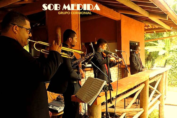 Sob Medida Music