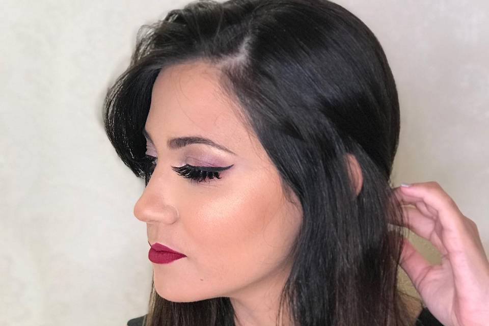 Manuela Rodrigues Makeup