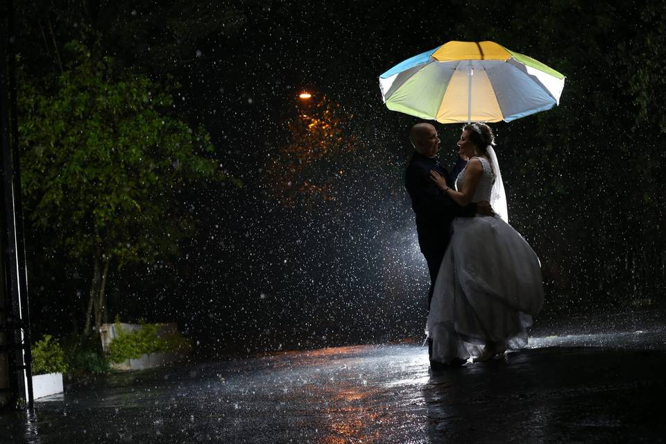 Casamento em dia de chuva