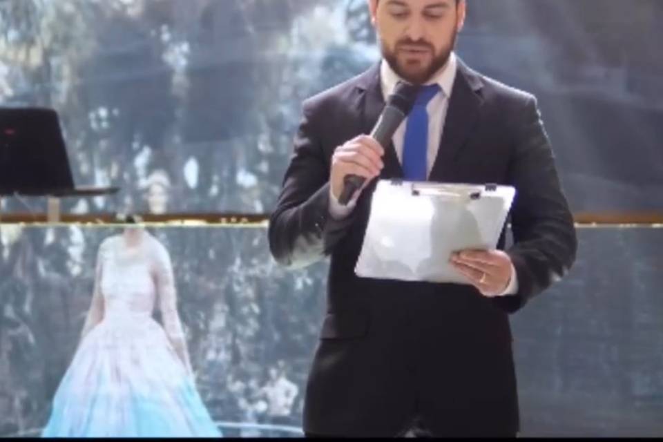 Celebrante Paulo Oliveira