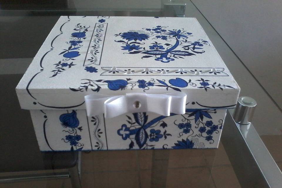 Caixa em MDF - Azul com Branco