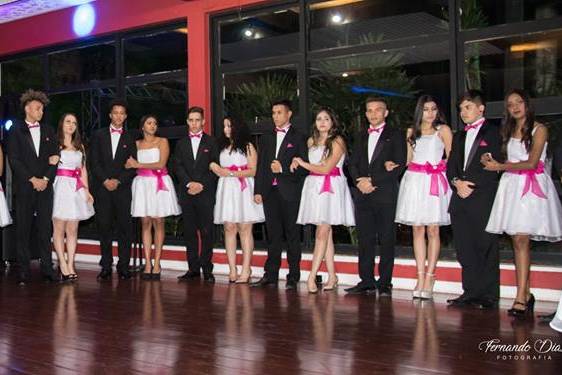 15 casais de debutantes